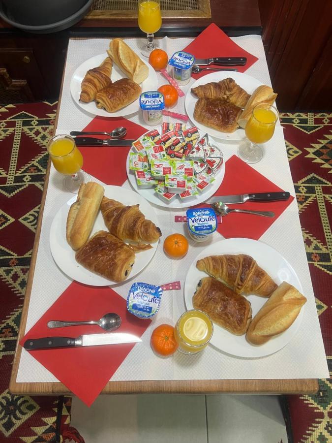 Hotel Le Bon Moine 랭스 외부 사진